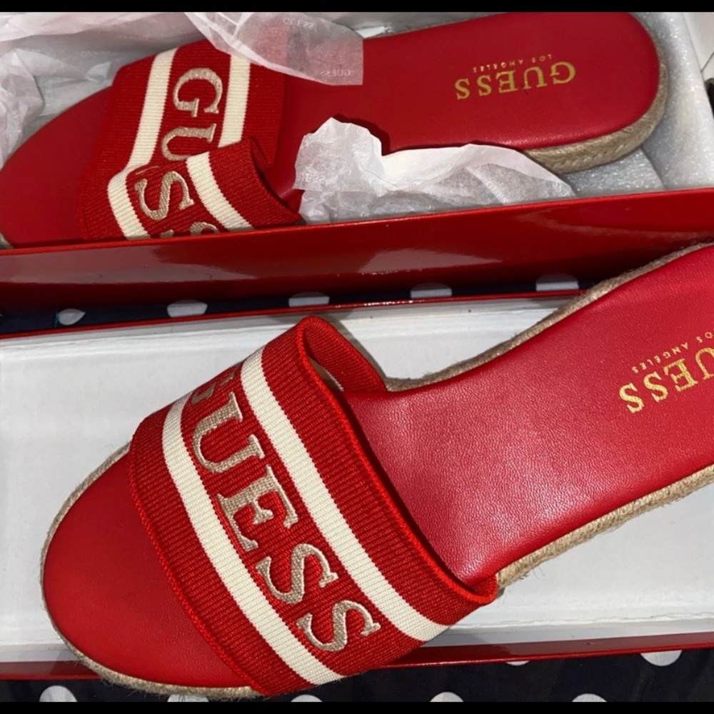 Guess slides